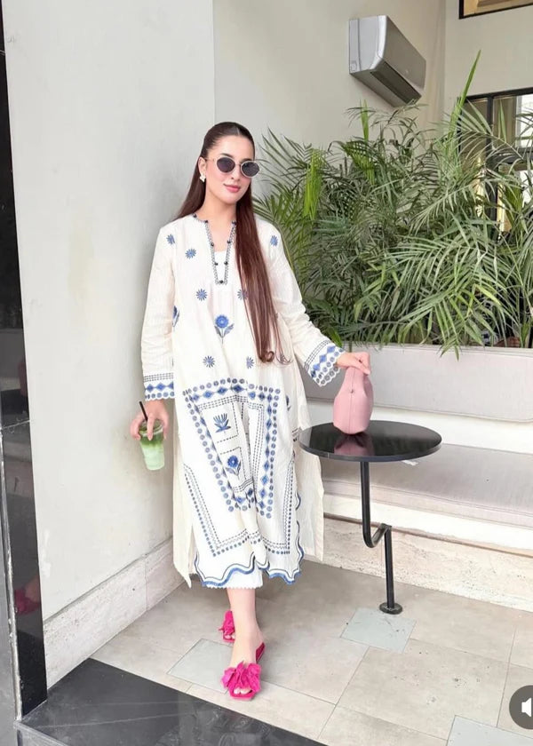 Nayra 2pc-Embroidered- Haveli