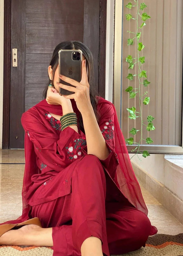 Tulip (Maron) 2PC-Embroidered-Haveli