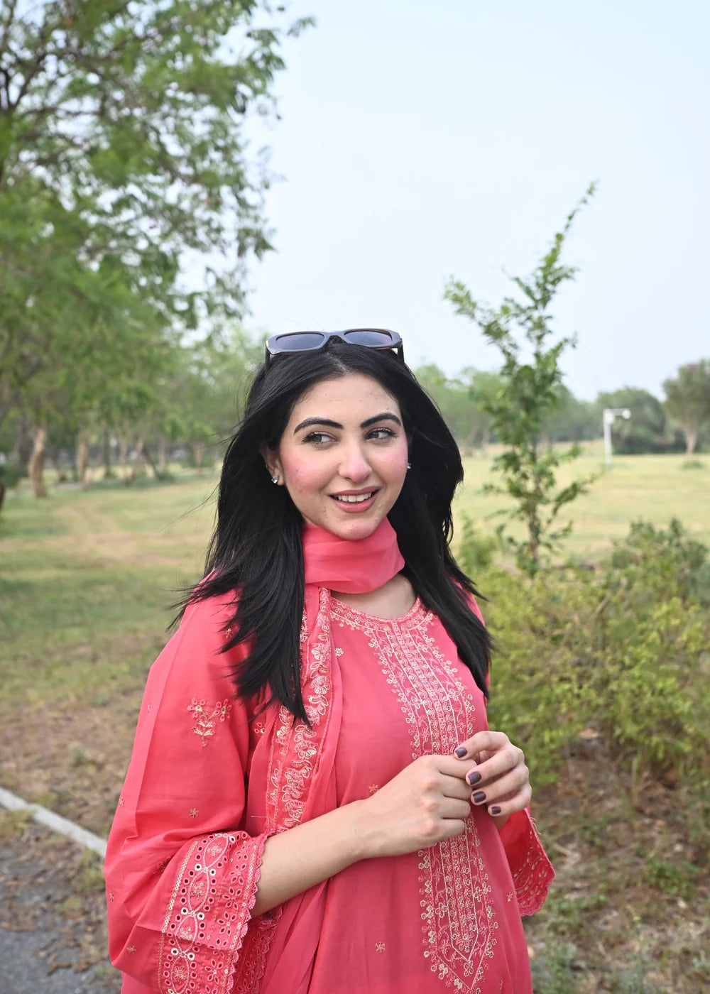 Minahil 3PC-Embroidered-Haveli