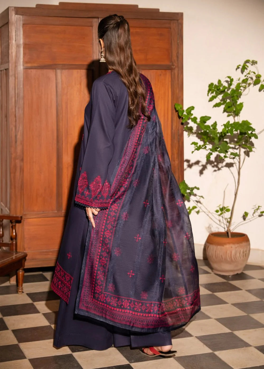 Saiyaara 3PC-Embroidered-Haveli