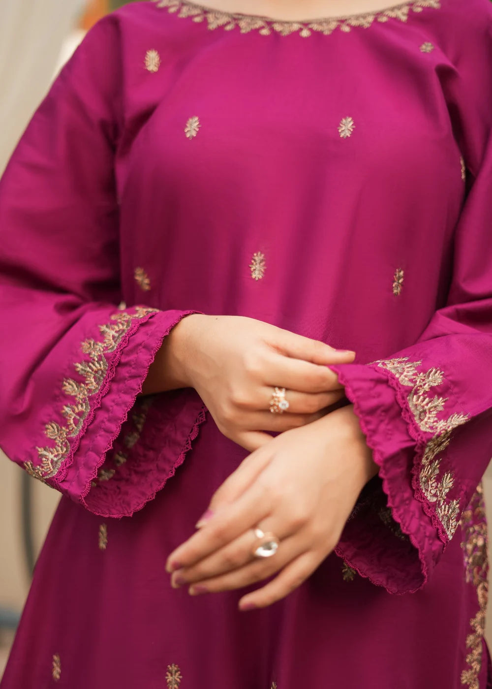 Sapna 2PC-Embroidered-Haveli