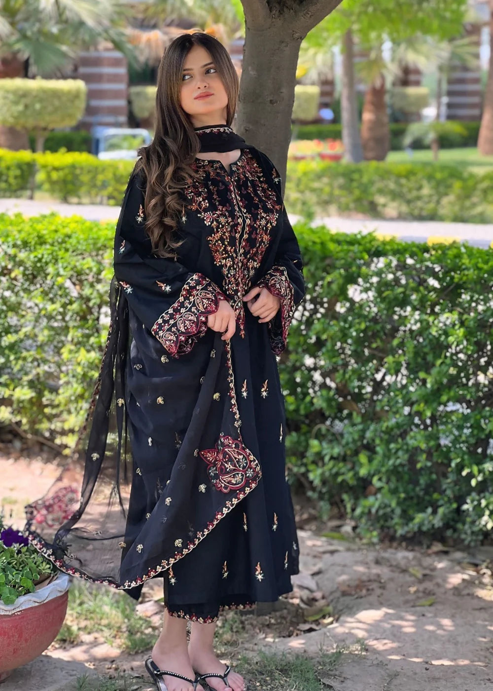 Parsa Black 3PC - Embroidered