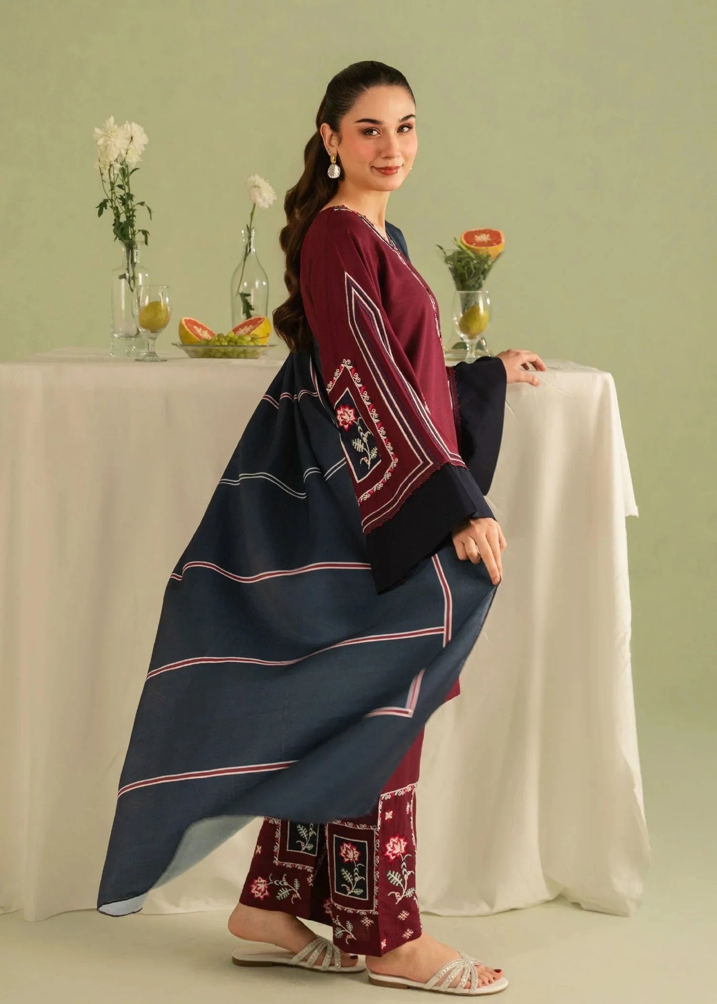 Eris 3PC - Embroidered