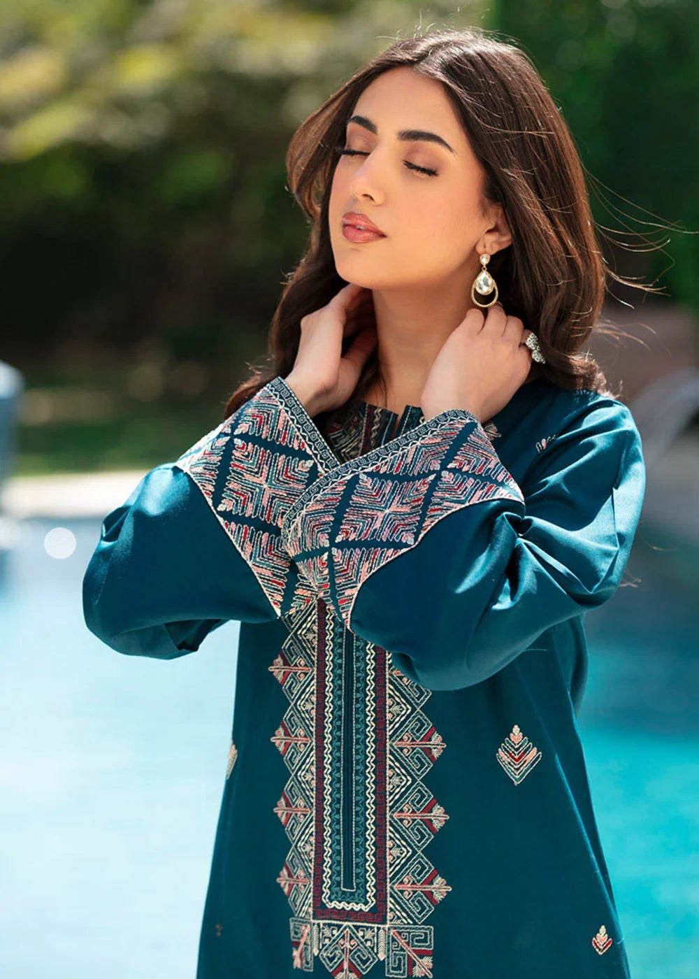 Blink 2pc-Embroidered- Haveli
