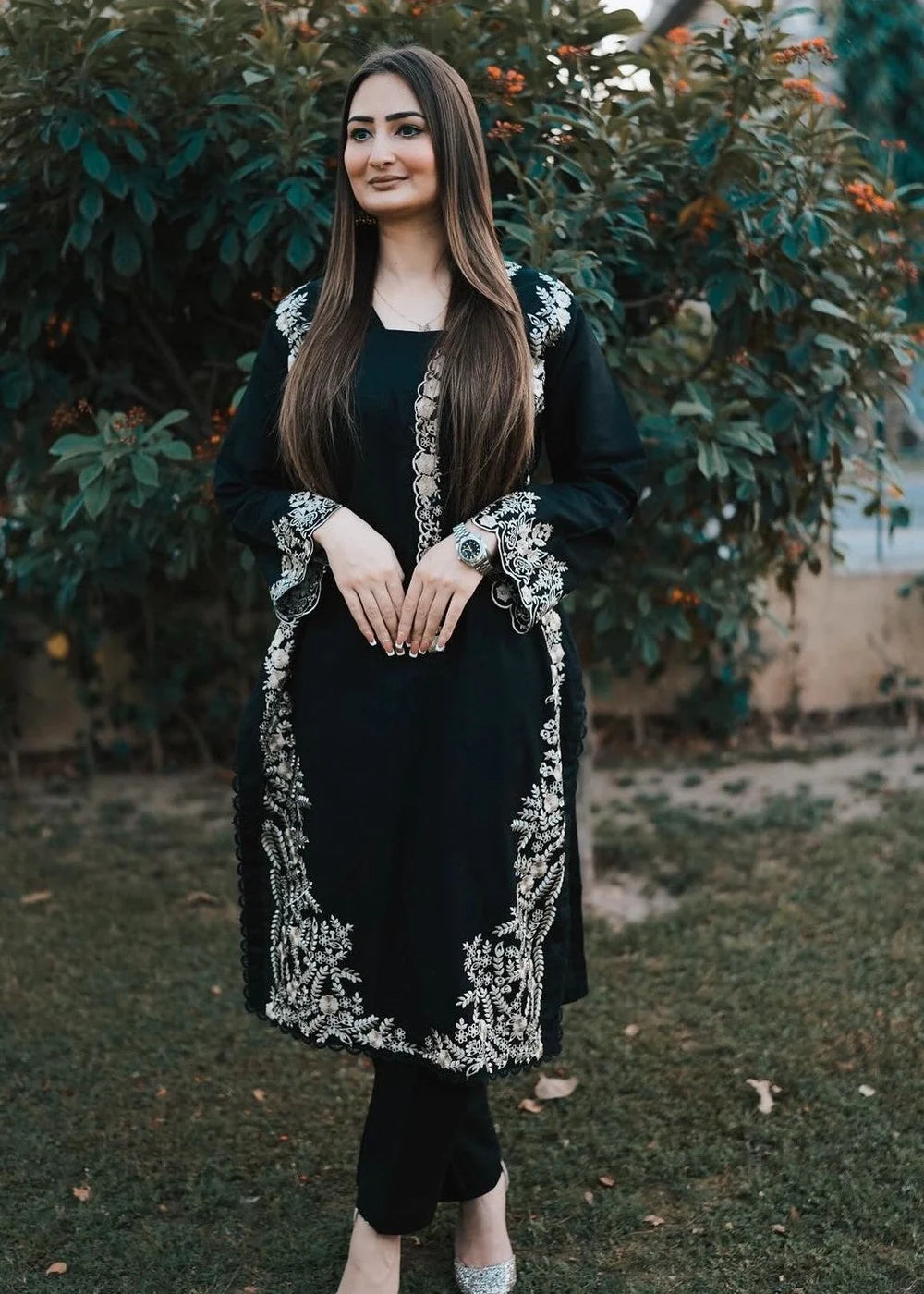 Black Eyed 2PC-Embroidered-Haveli
