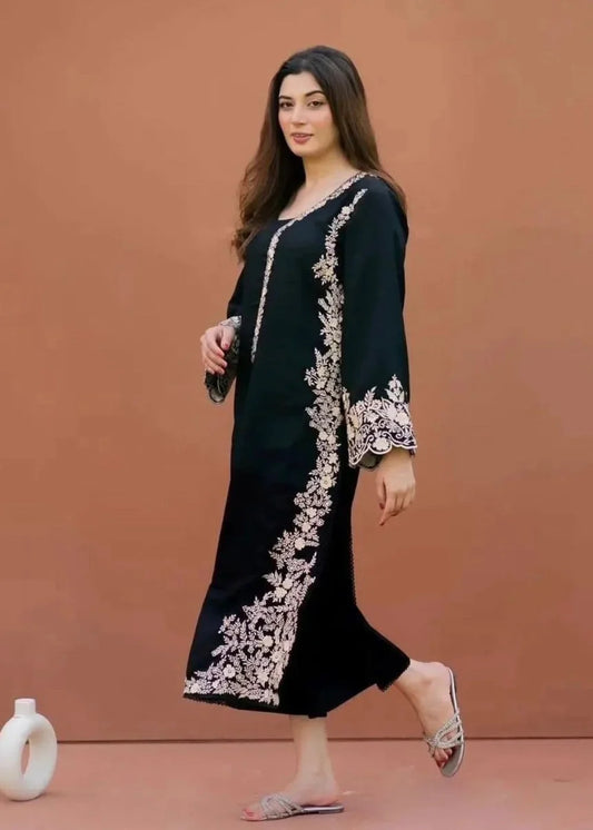 Black Eyed 2PC-Embroidered-Haveli
