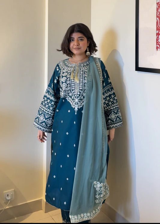 Arzu 3PC-Embroidered-Haveli