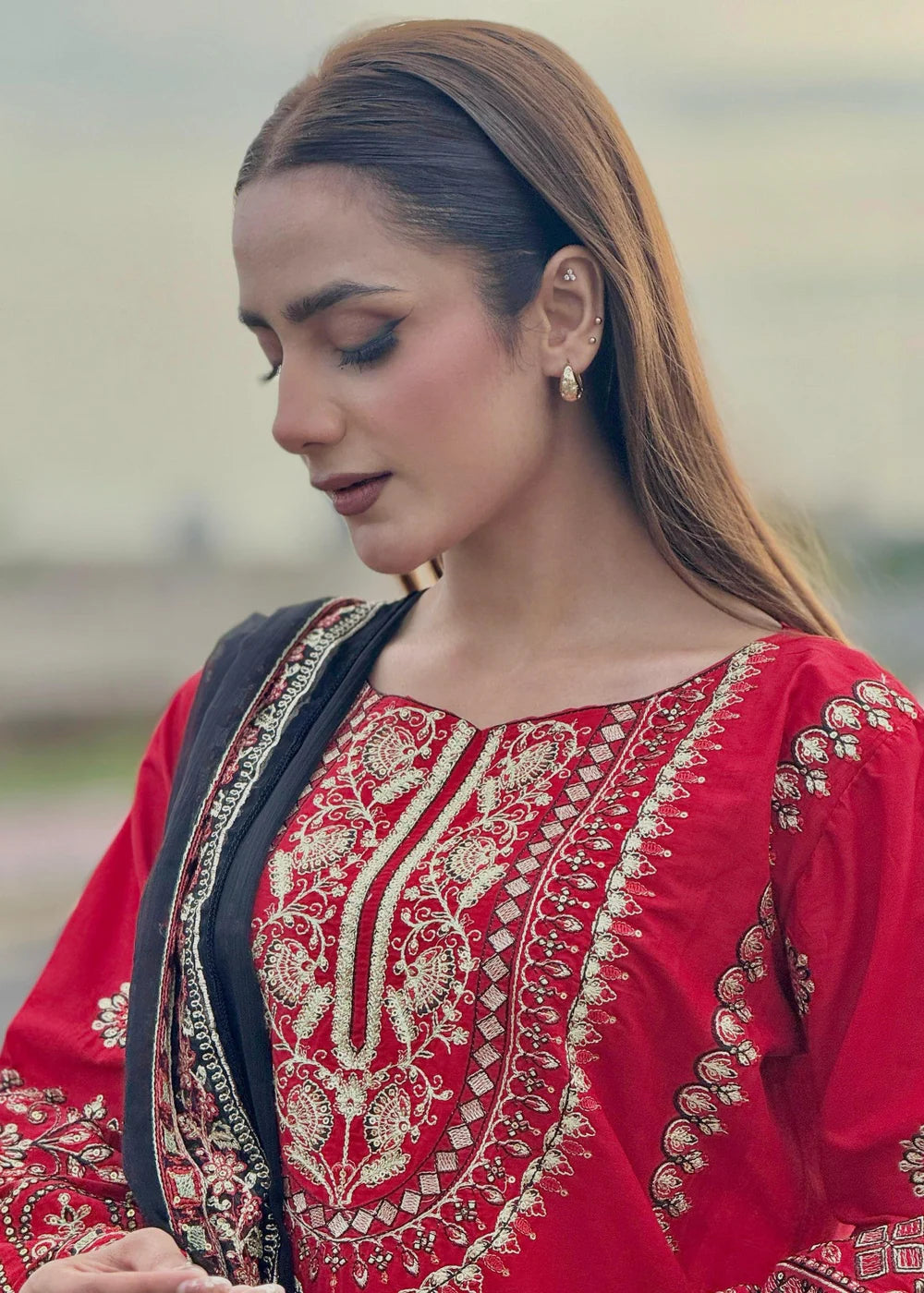 Laal Pari 3PC-Embroidered-Haveli