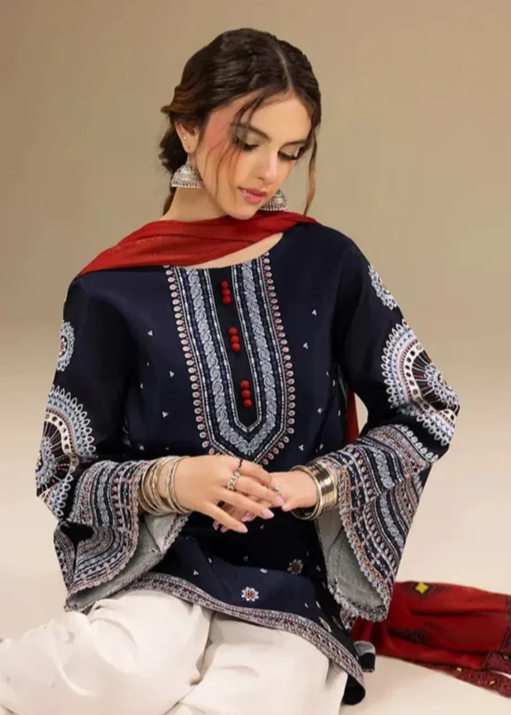 Roha  3PC-Embroidered -Haveli