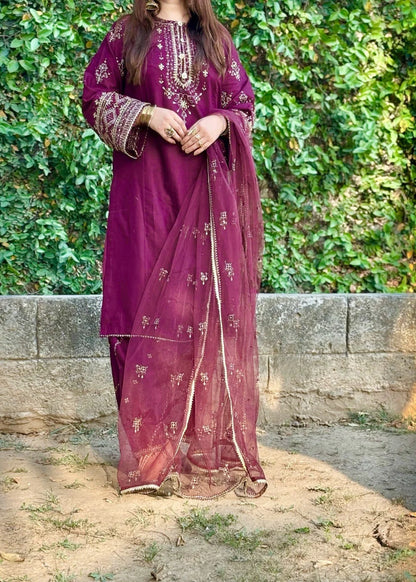 Mayal 3PC-Embroidered-Haveli