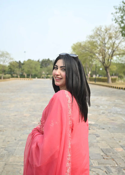 Minahil 3PC-Embroidered-Haveli