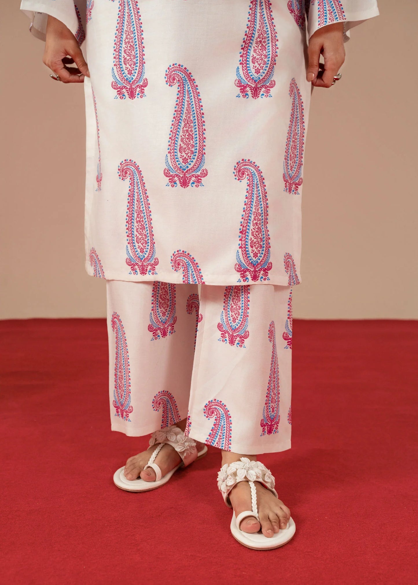 Soha (White) 2PC - Printed